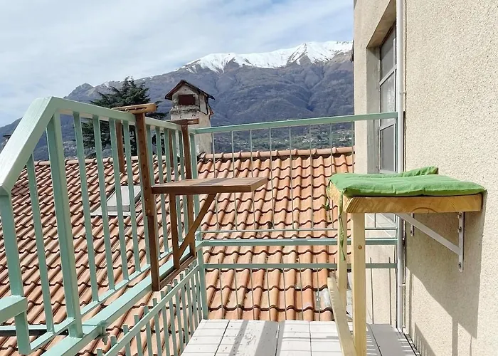 Casa Berti - View In The Heart Of Дервио